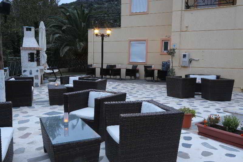 Coral Hotel Plomari Esterno foto